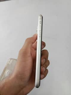 iphone 11 Jv 64Gb white colour battery serives 10 by 9 conddion