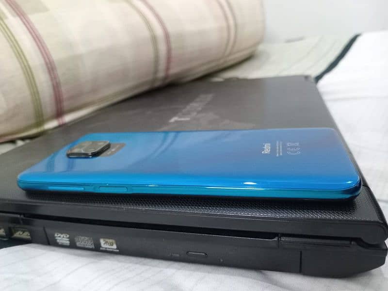 Xiaomi Redmi Note 9s  ( Original Charger and mobile ) 4