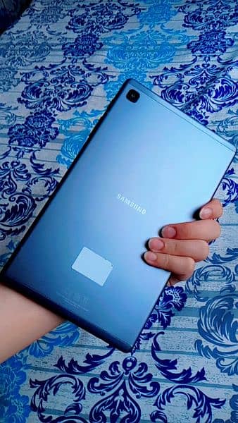 Samsung Galaxy Tab A7 Lite with SIM 3