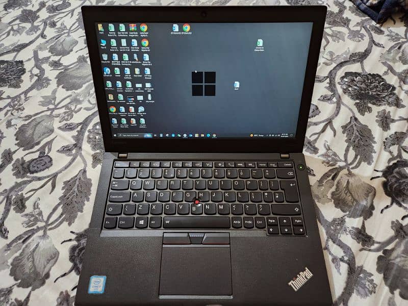 Lenovo X260 ThinkPad Ci7 6th Gen, 8GB RAM, 480GB SSD 0