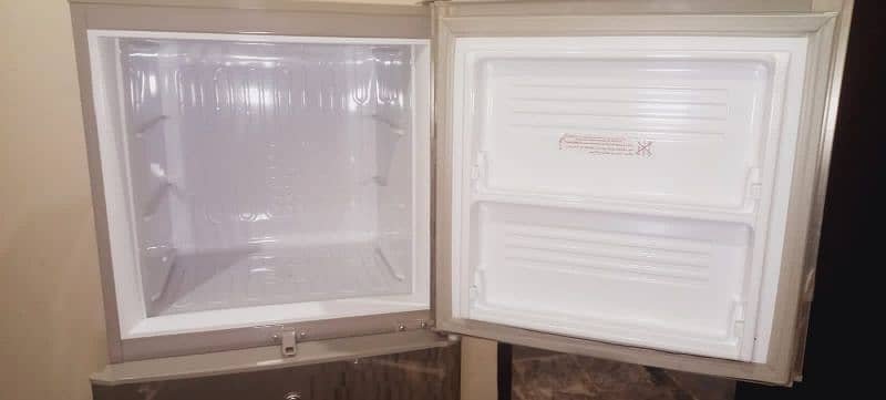 new condition fridge only serious customer contact us 3