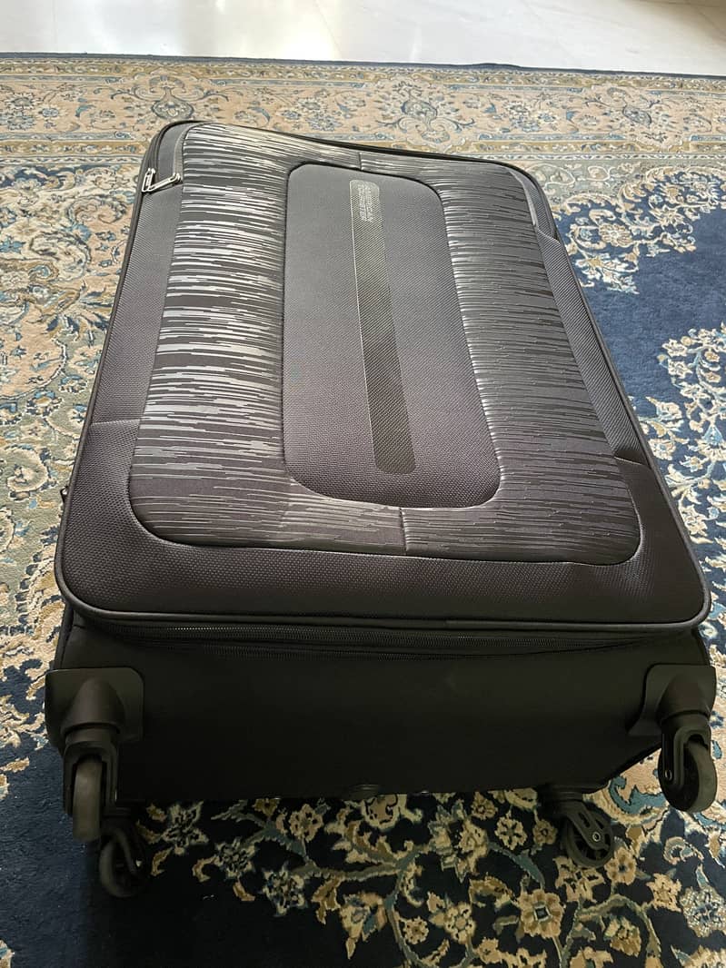 Brand New! Genuine AMERICAN TOURISTER suitcase Luggage Large Size Bag 9