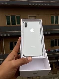 Apple iphone x 64gb pta approved with box