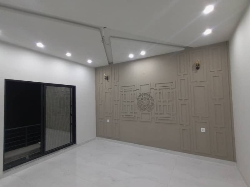 5 Marla Beautiful Brand New House - Eden Valley Faisalabad 26