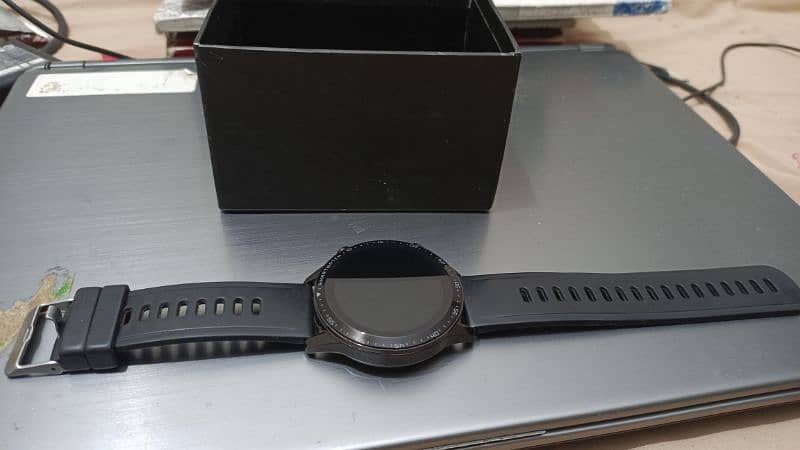 Advanced Calling Smartwatch YOLO FORTUNER 8X 1