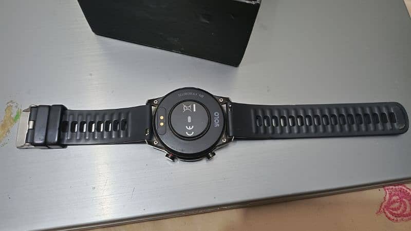 Advanced Calling Smartwatch YOLO FORTUNER 8X 5
