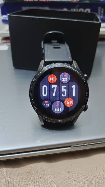 Advanced Calling Smartwatch YOLO FORTUNER 8X 8