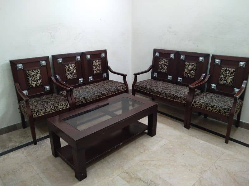6 Seater Sofa available for Sale with Table in reasonable Price 4