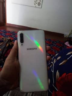 Samsung a70 6 128 gb