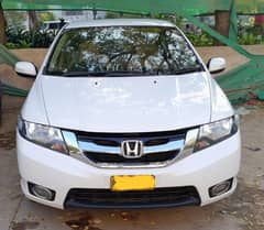 Honda City white color like brand new condition only 4700km done