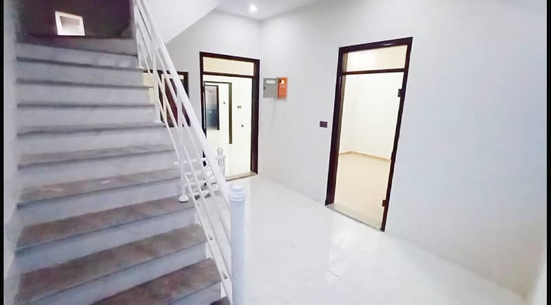 DIRECT OWNER 100 Yards Brand New Bungalow For SALE In Very Reasonable Price Complete & Furnished 26
