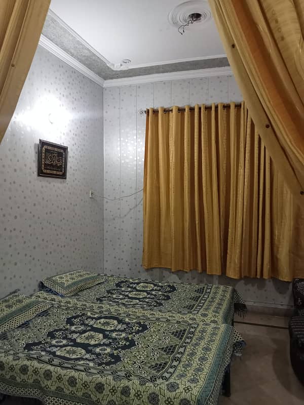 5 Marla Beautiful double story house urgent for Rent in sabzazar 0
