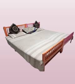 twin Single bed with matress excellent build quality