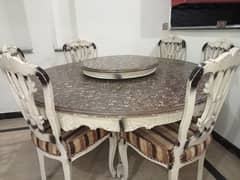 Round Dining table set for sale 0