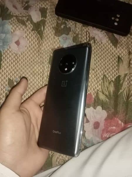oneplus 7t pubg gaming mobile condition 10/10  8/256 1