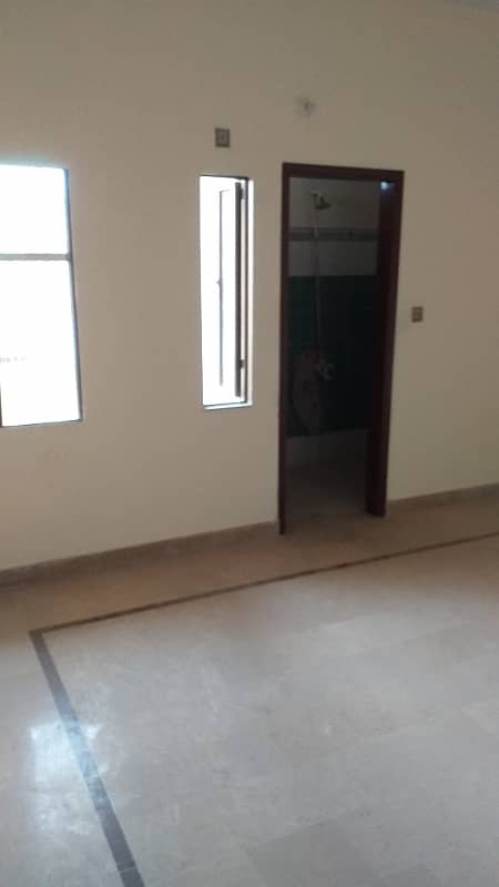 4bed Ground Floor Portion for Sale in Mehmoodabad 2 4