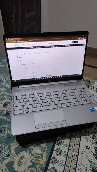 HP Laptop 15-dw3005wm 9