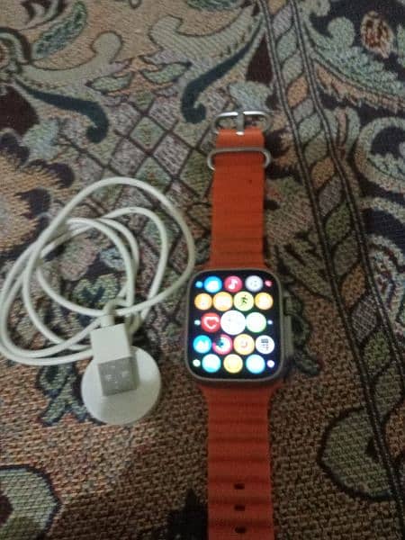 x8 ultra smartwatch 10/10 condition 2
