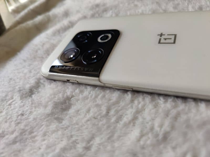 OnePlus 10 pro (pta approved) 8