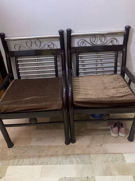 5 seater rod iron sofa urgent sale condition 10/10 0