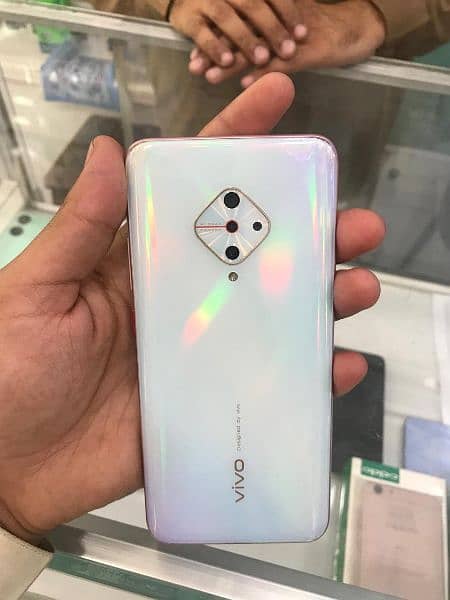 Vivo S1 pro 8gb , 128 gb , with box charger 5