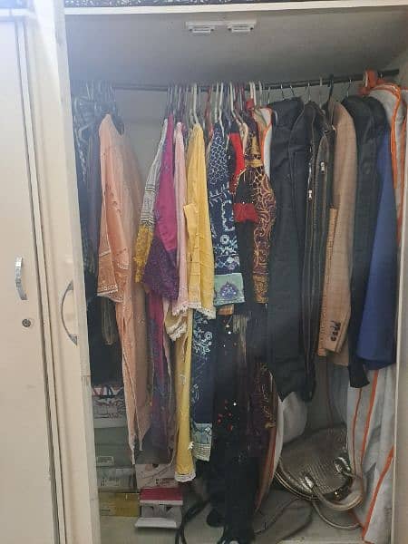 Clothes stands & Clothes cabinet 1
