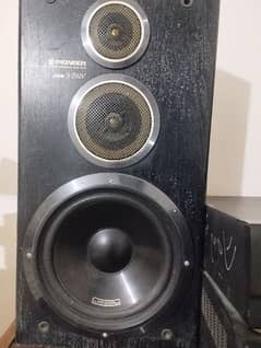 Pioneer japanese speakers and amplifier 0