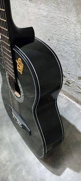 spanish guitar for sale with bag nylons wire 3