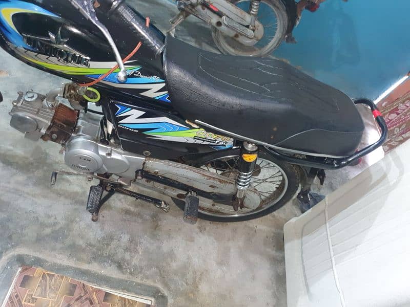 unique bike for sale 2021 modle october only serious buyer contect 4
