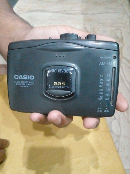 origna casio radio and tape recorder condition 10 /10 . 0