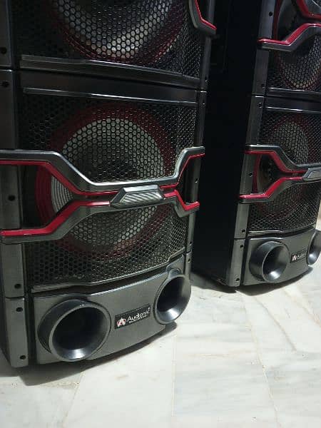 Audionic speaker for sale 2
