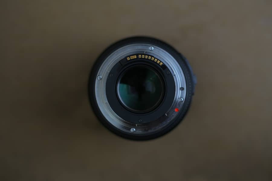 Sigma 85mm f/1.4 EX DG HSM for Canon 2