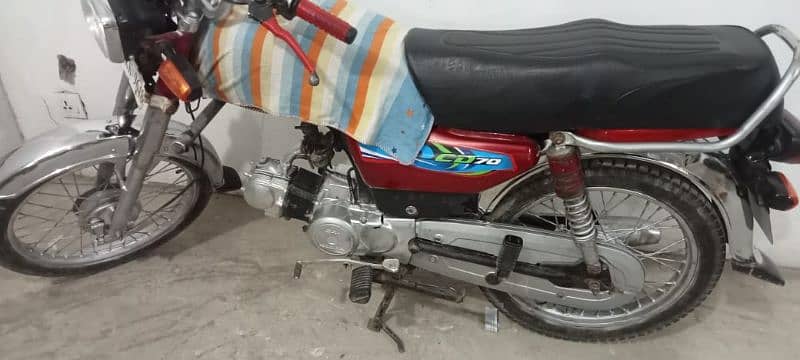 used bike total 10 by 10 good condition 4