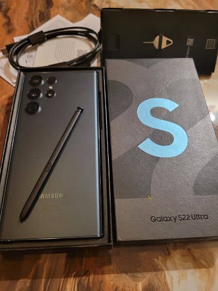Samsung S22 Ultra (Box) 0