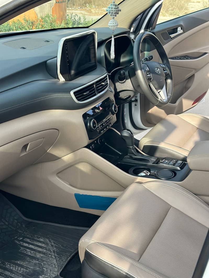 Hyundai Tucson AWD A/T Ultimate 2022 5