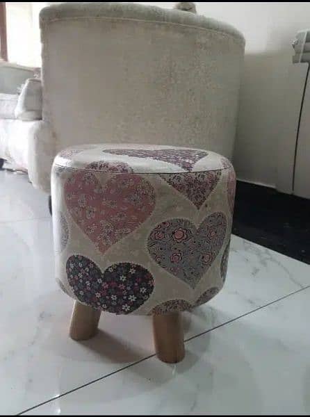 2 stools with center table. Kids cushions.   Kids animated pillows 4