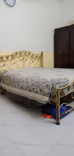 iron bed in 30K with mattress