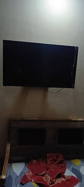 EcoStar 40 inches LED TV bgair Internet wali LED With Box 0