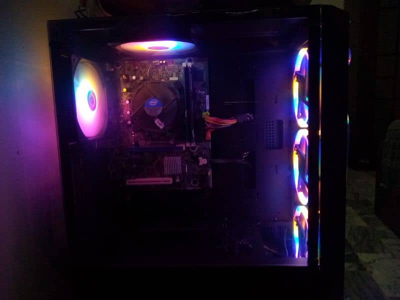 i7 2nd generation rgb gaming pc with monitor keyboard and mouse 2