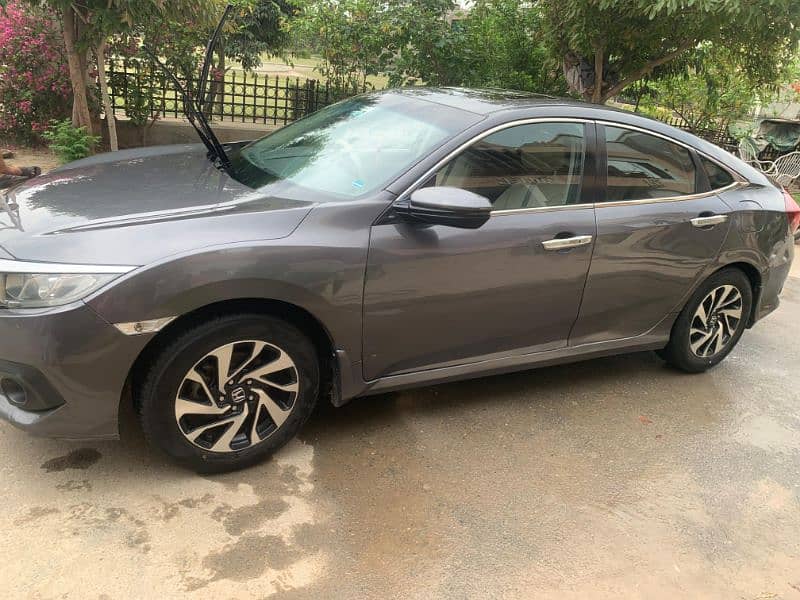 aoa i want to sale my honda civic 2017 model lush condition in fsd 5