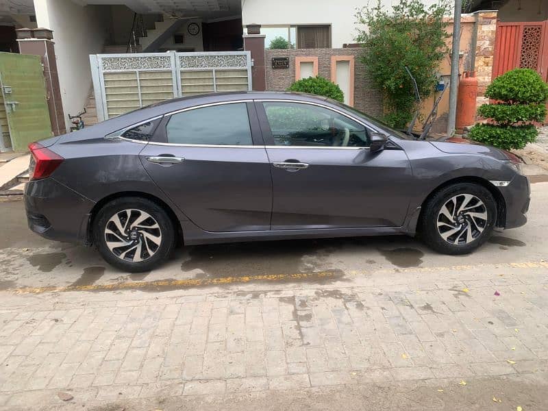 aoa i want to sale my honda civic 2017 model lush condition in fsd 7