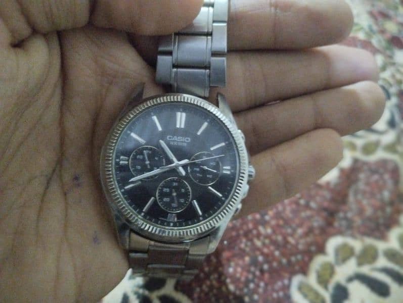 watch Reloj Casio caballero modelo Mtp-1375d-1a 9