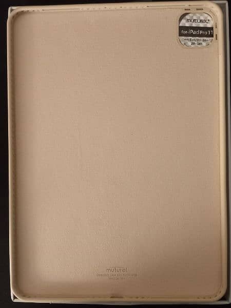 Ipad 11 pro Case All Gens Imported Brand NEW not used 6