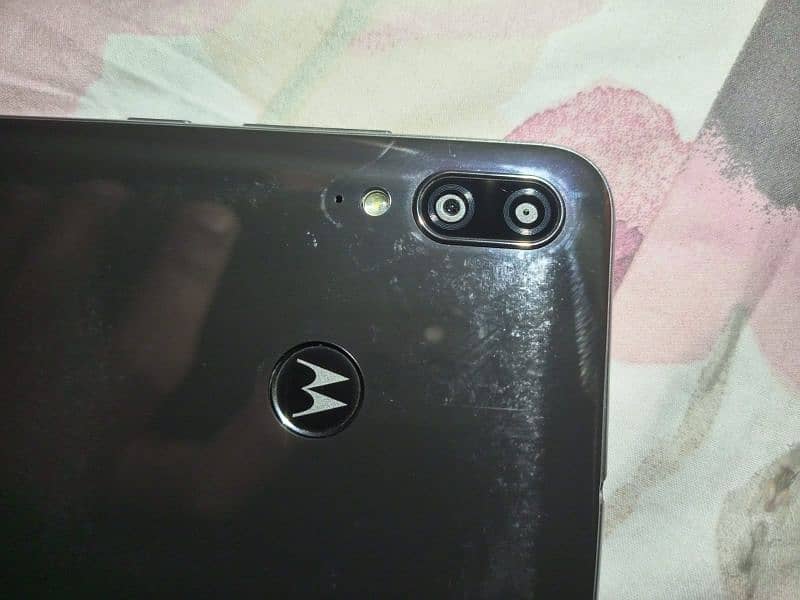 moto e6 plus 4/64 orinal panel 100% 4