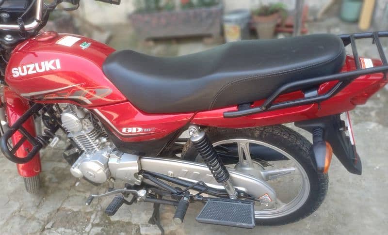 Suzuki GD 110s very good condition 2