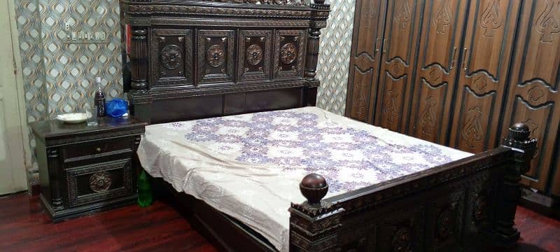 All original wooden chinioti style Bed set and dining set 0