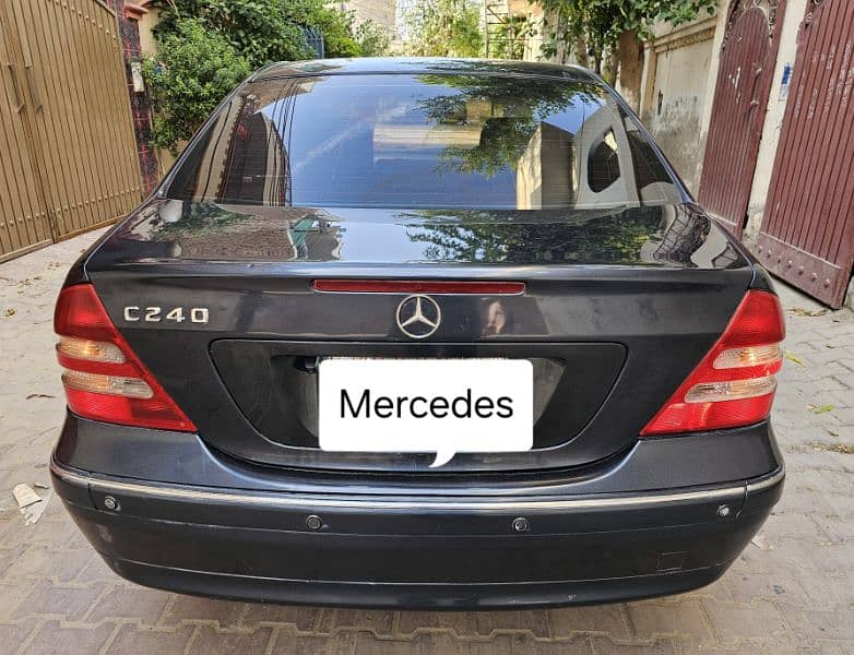 Mercedes Benz c240 V6 1