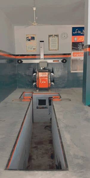 3D wheel alignment and balancing machine with computer scanner or tool 4