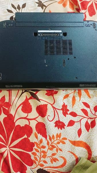 Dell latitude E6320 core i5 3rd gen 6