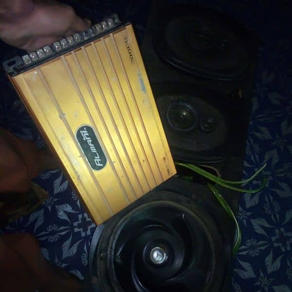 sell car speakers And Wofer with Box amplifier 1